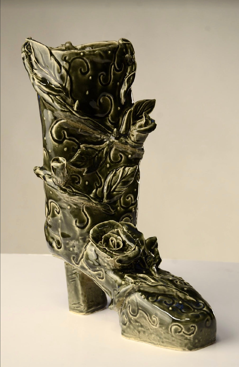 Knight's Shoe - Vase